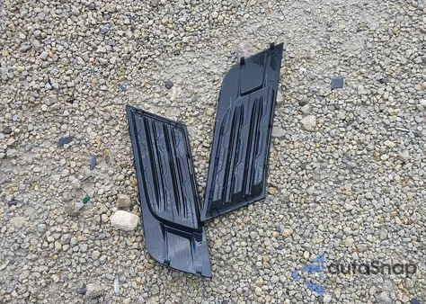 2017 Chevrolet Traverse Ls из США, поврежденный, VIN 1GNKRFED3HJ234403